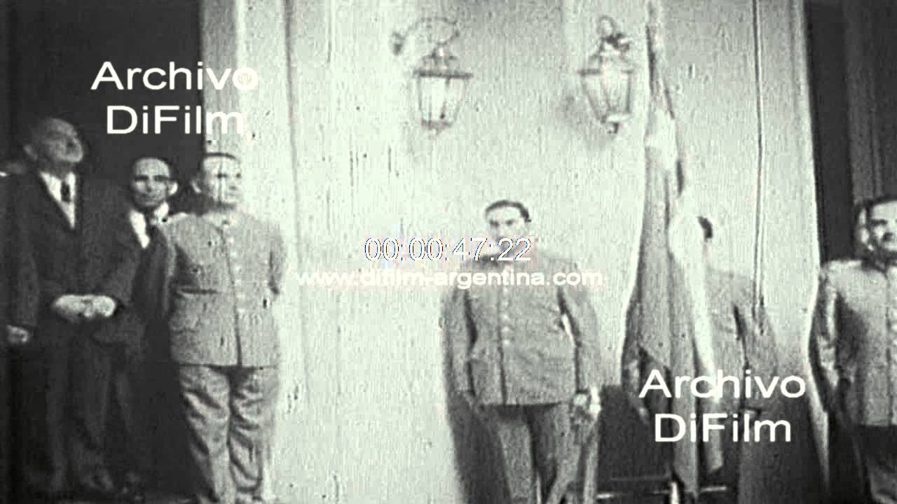 Augusto Pinochet en ceremonia de la Academia de Guerra 1974