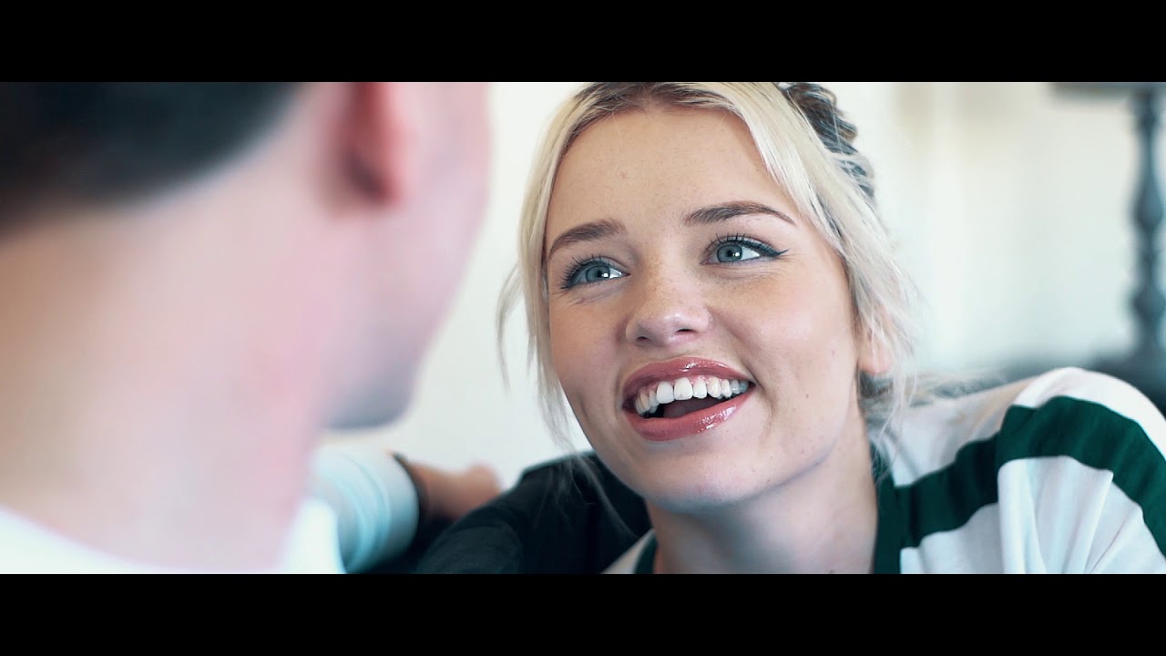 Lee Baxter - The colour of autumn ( official Video )