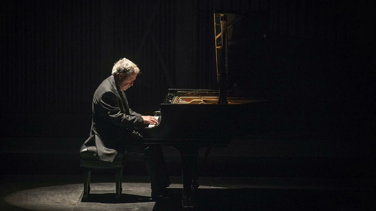 Nelson Freire - Liszt Waldesrauschen, S.145 No.1 - Live 2012