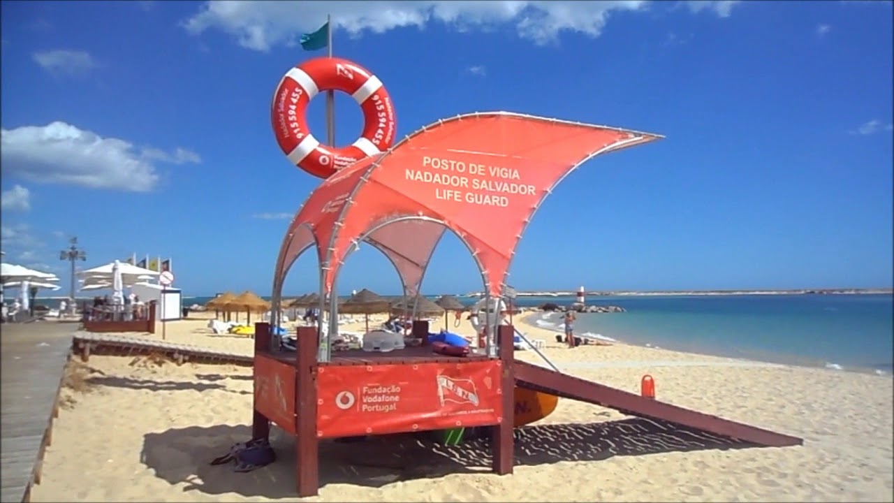 Praia da Fuseta Ria (Olh&atilde;o) no Algarve