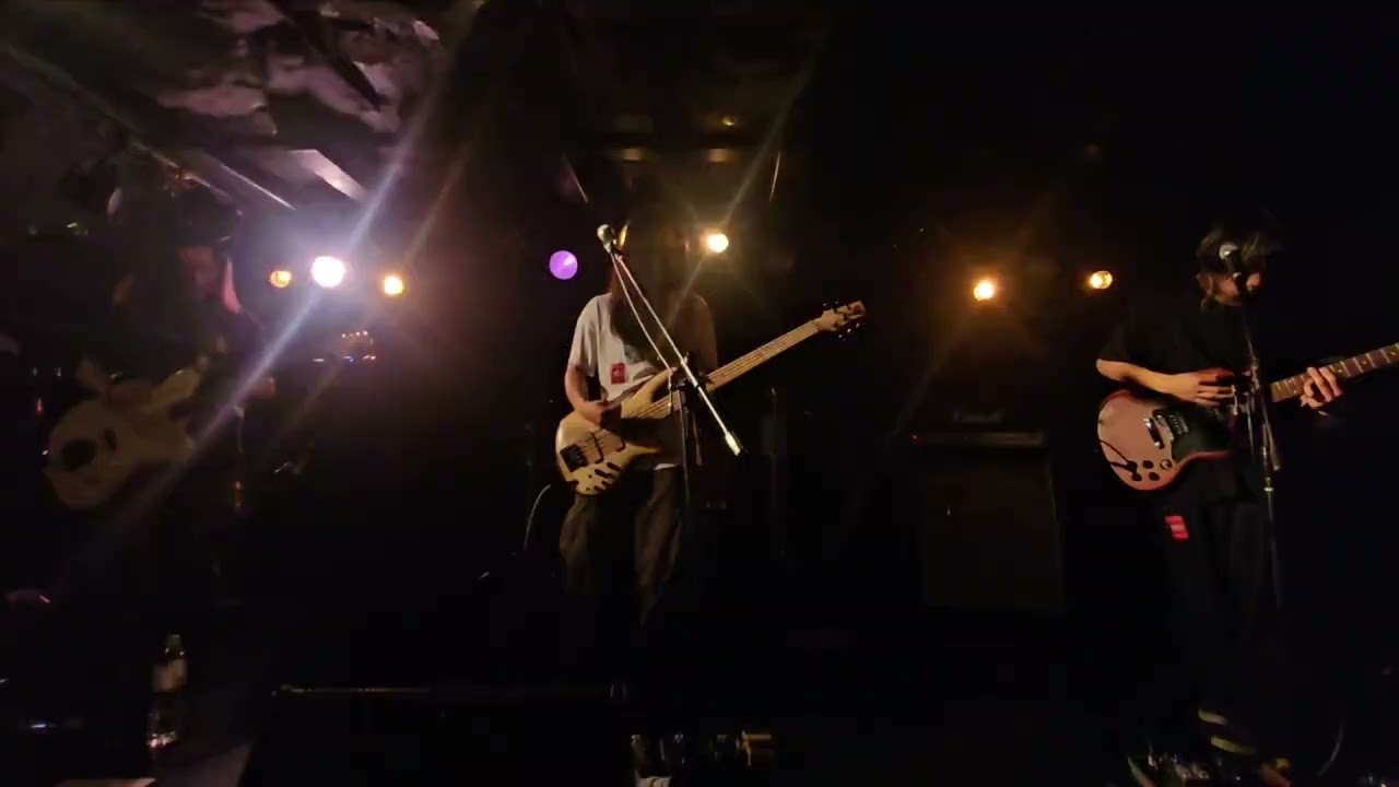 GENDERLESS -SLEEPLESS copy-