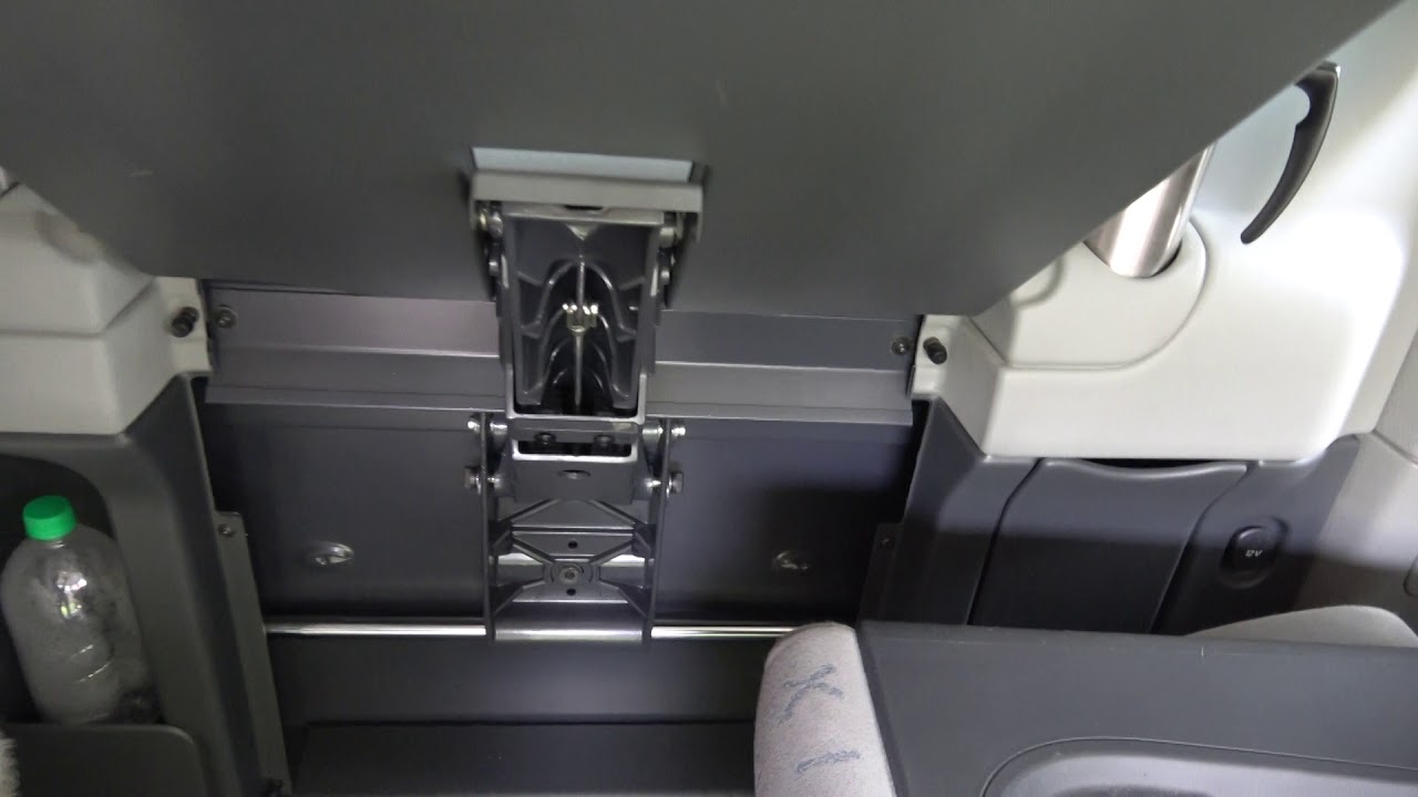 Renault Trafic Generation. дополнительный обзор трансформации салона.
