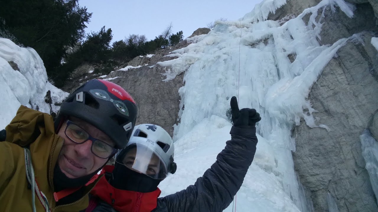 ice climbing LES PELOUSES Francia y COBOLDO CÁUSTICO Italia  (febr. 2020 Alpes Occidentales)
