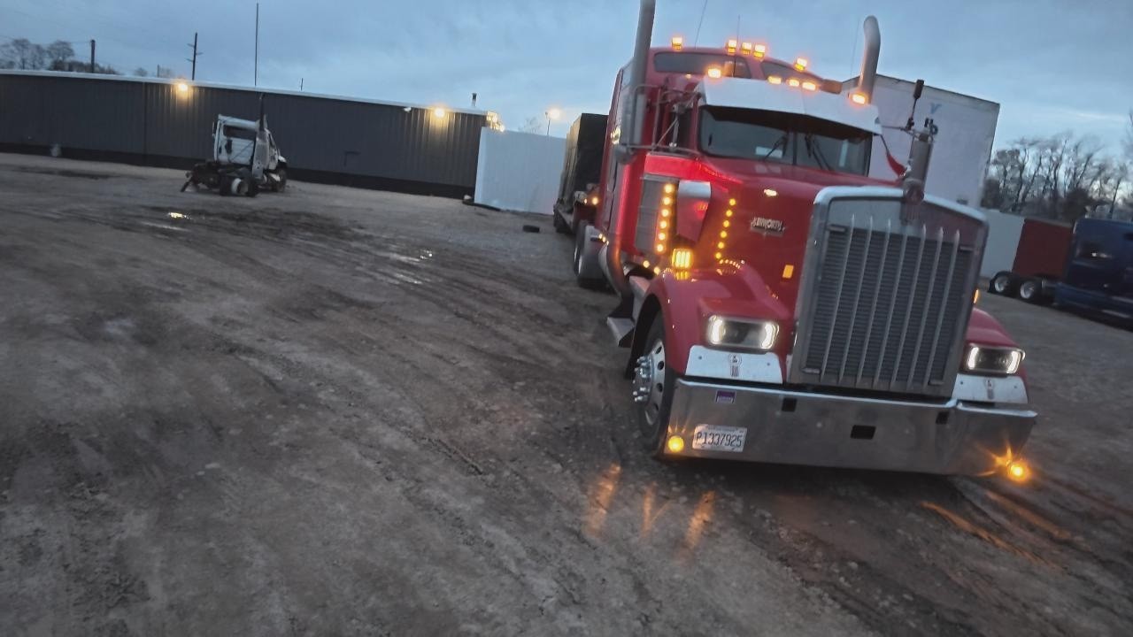 Heading to Fort Wayne, Indiana to unload.