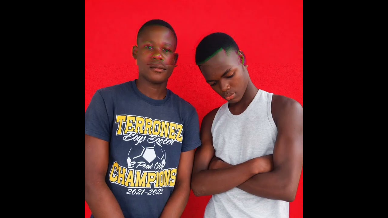 Príncipe lyzzy feat yeskila boy _-_sente eu não vivo _--&(Record).mp3