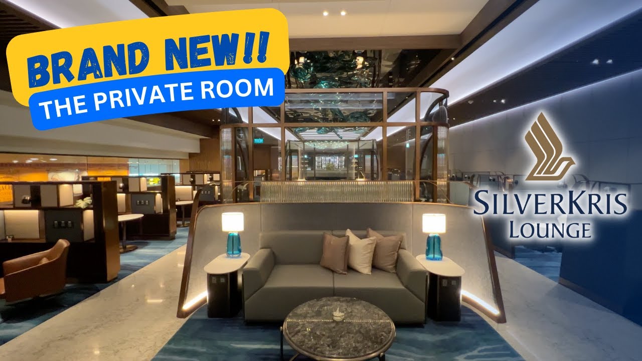 Singapore Airline's INSANE FIRST CLASS PRIVATE LOUNGE
