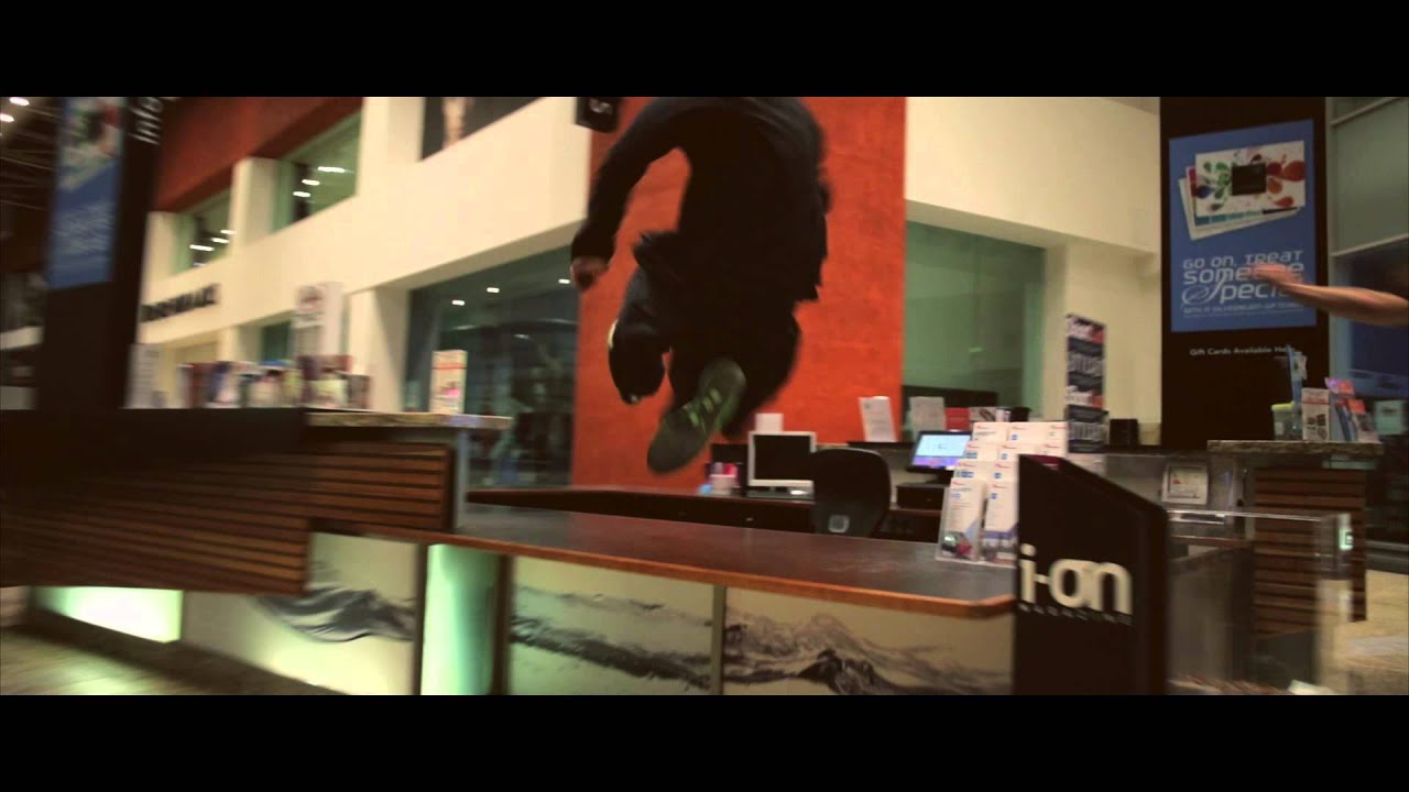 Silverburn // After Dark Parkour