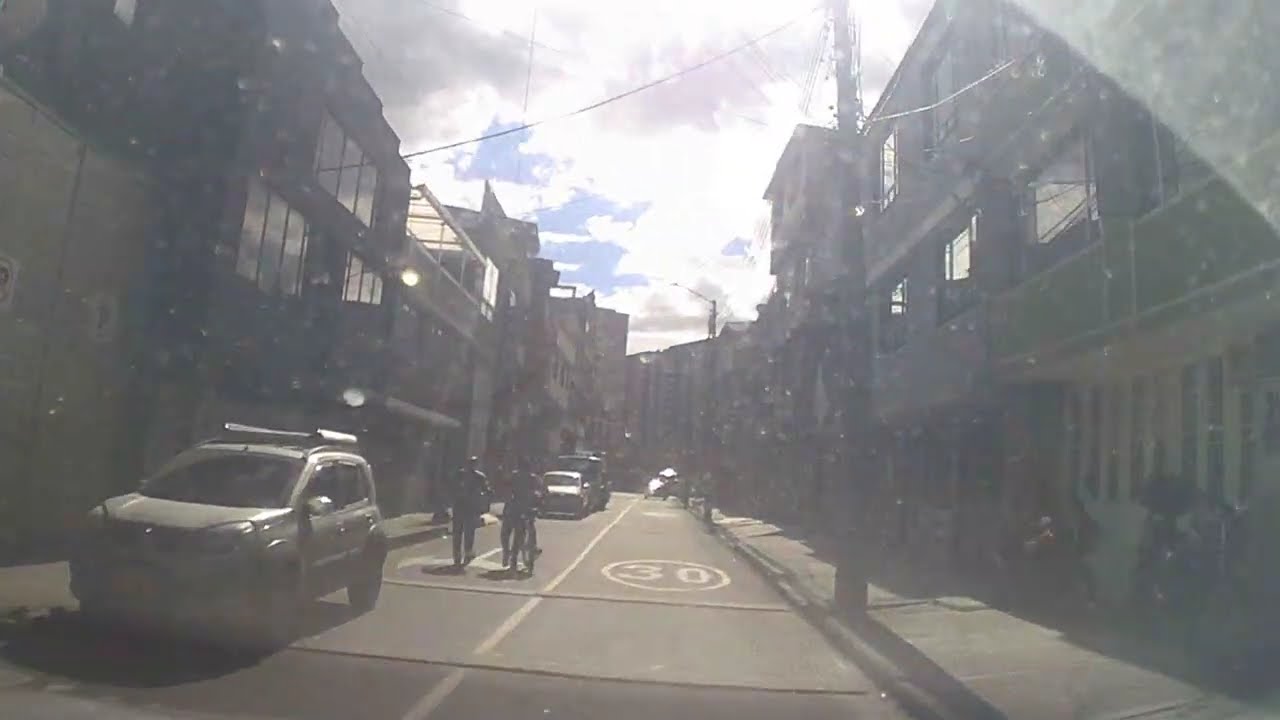 RECORRIENDO CALLES