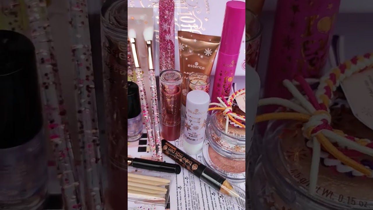 ESSENCE HAPPY HOLIDAYS calendario dell'avvento 2022 Advent calendar