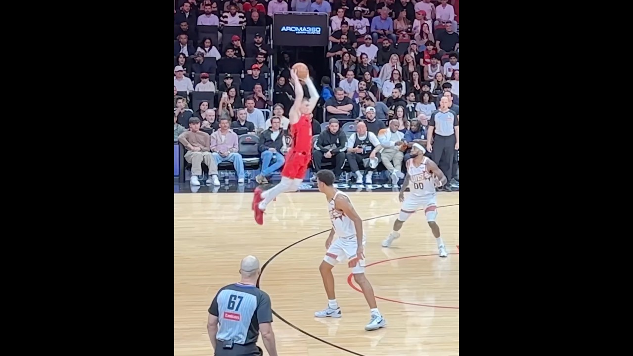 [NBA] Tyler Herro shows off the hang-time against the Suns (Dec. 7, 2024)