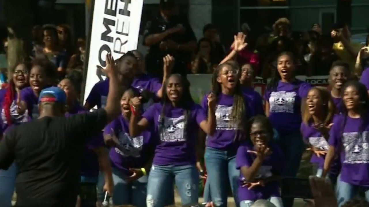 DYC presented with key to Detroit after performance