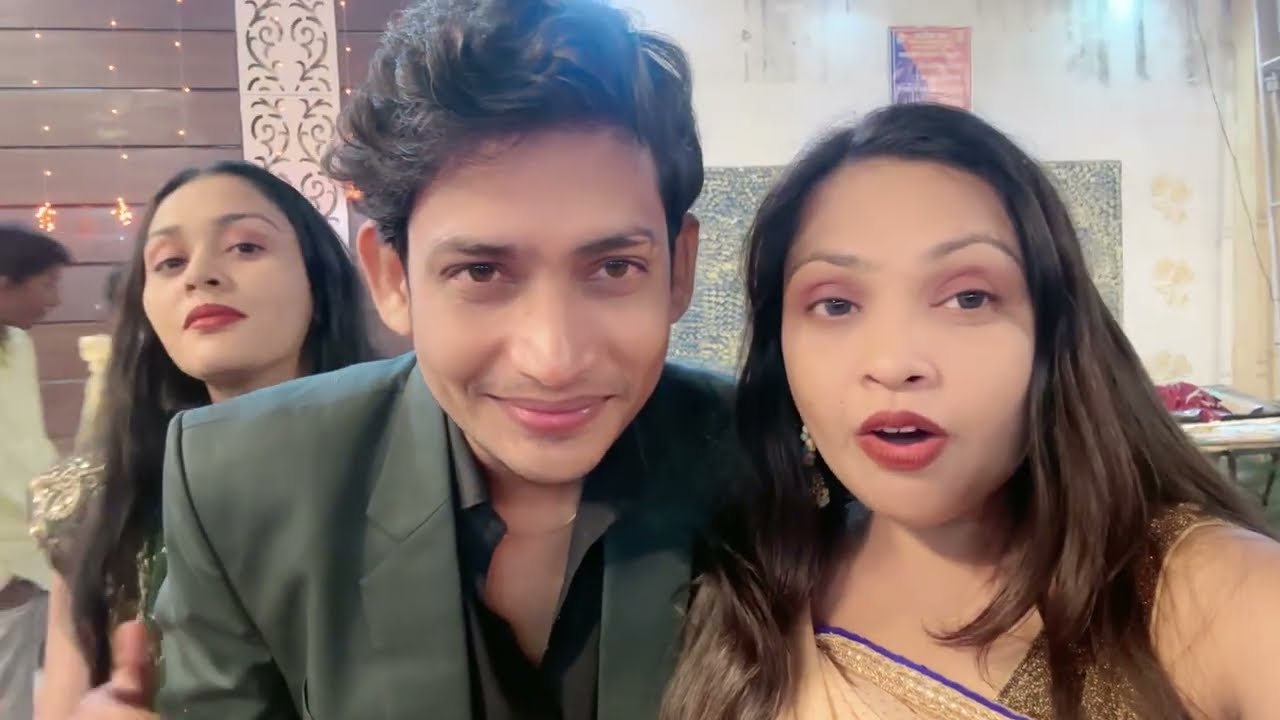 सना और फ़िज़ा ने पहली बार शादी देखी😍