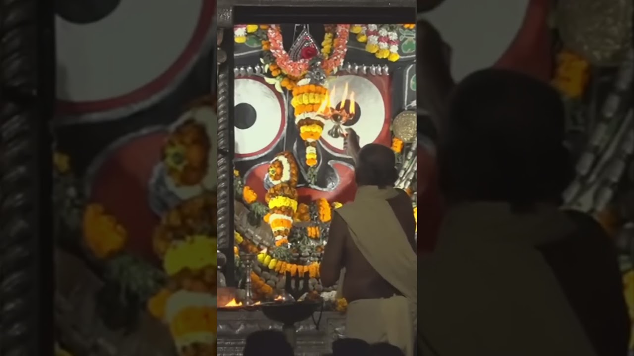 Jagannath Puri Sandhya Aarti Darshan | Patitapabana Aarti | Divine Live Darshan