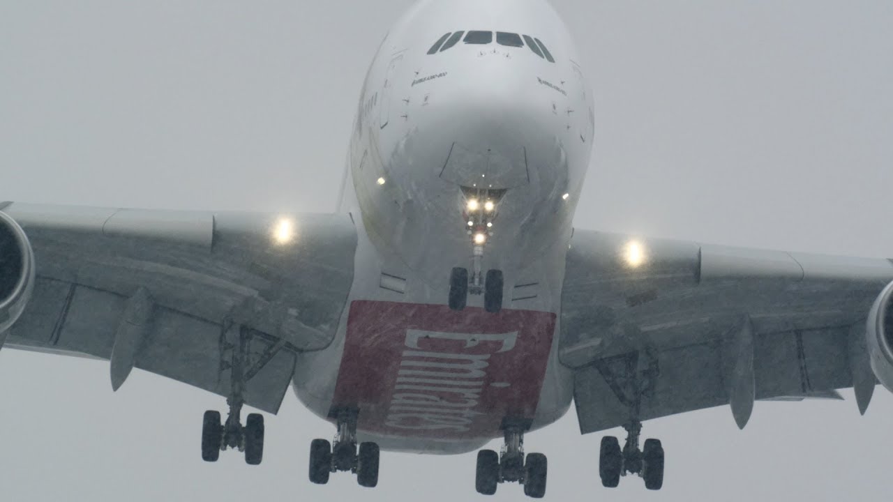 Storm Emma: A380 crosswind double bill (4K)