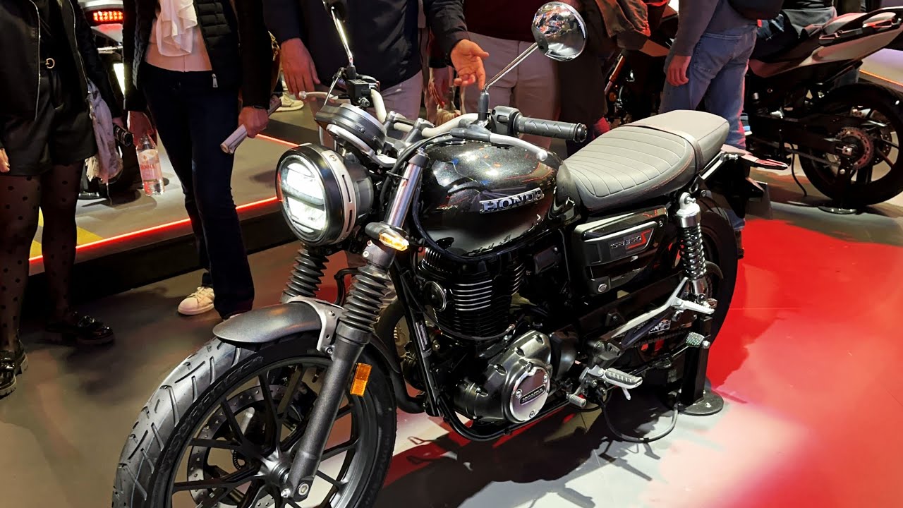 10 Best New Mid-Size Retro Classic Bikes of 2025