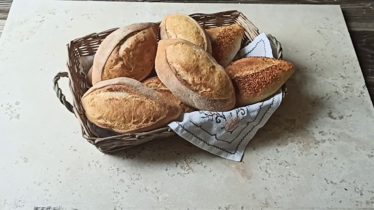 Ekşi mayalı sütlü ekmek