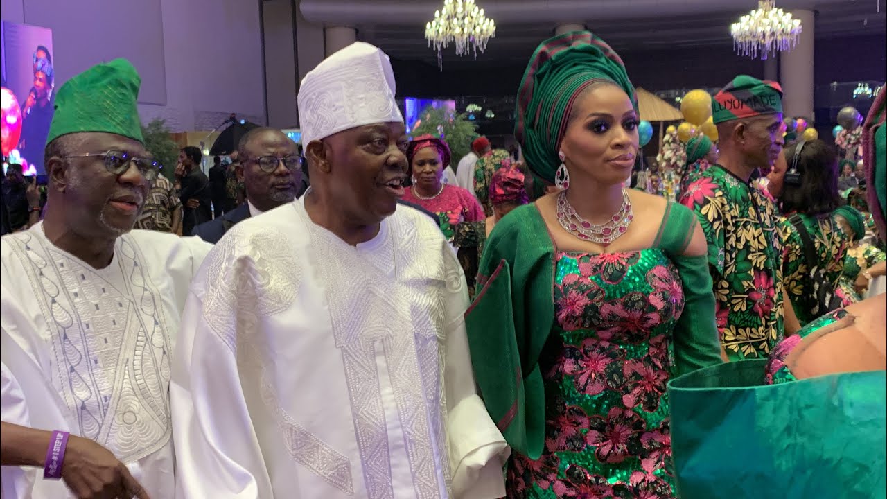 ELEGANT SHADE OKOYA AND HUSBAND CHIEF RASAQ OKOYA ARRIVAL AT PASTOR DR SIJU 60TH BIRTHDAY PARTY.