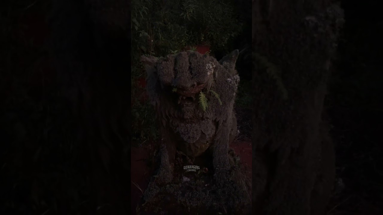 Puri bali yang ditinggalkan 