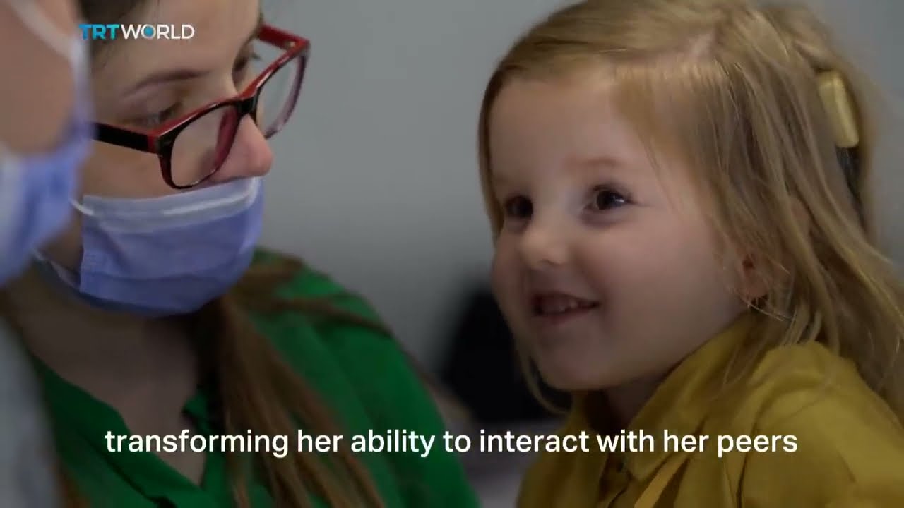 Turkish doctors treat Bosnian girl's hearing impairment