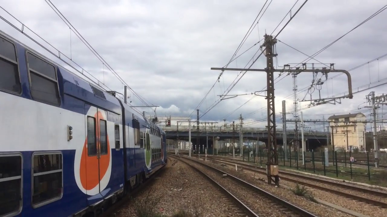 Gare de Créteil-Pompadour - TGV, TER, Transilien R et RER D