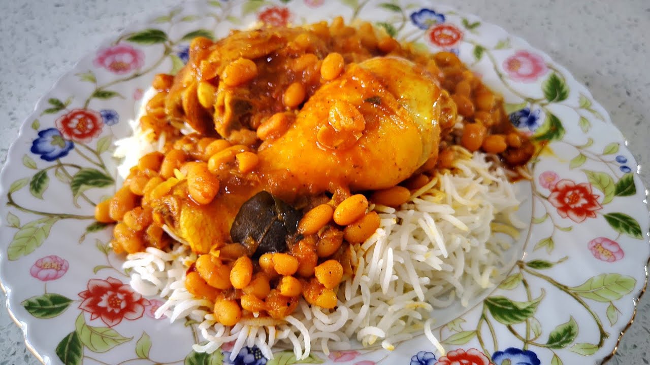 Chicken and Baked beans Curry served with Rice