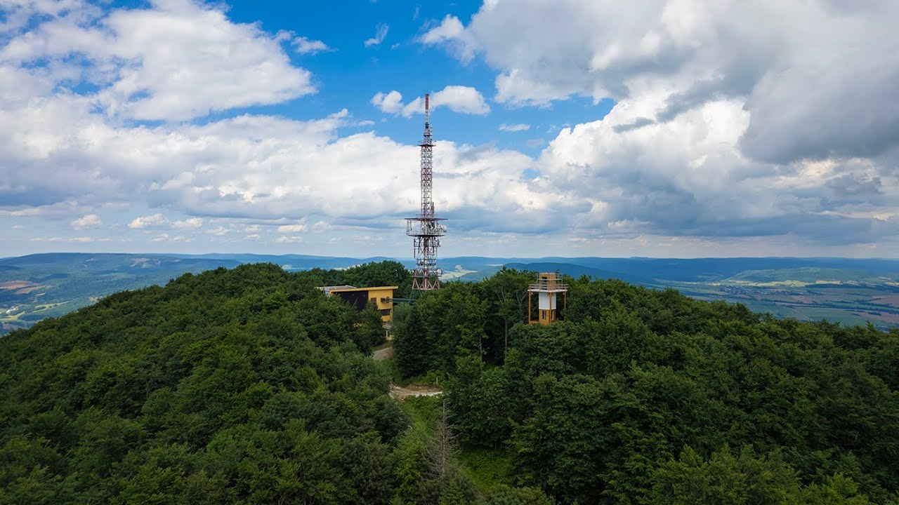 Nedokončená Berzewiczová vyhliadková veža na vrchole Stebníckej Magury
