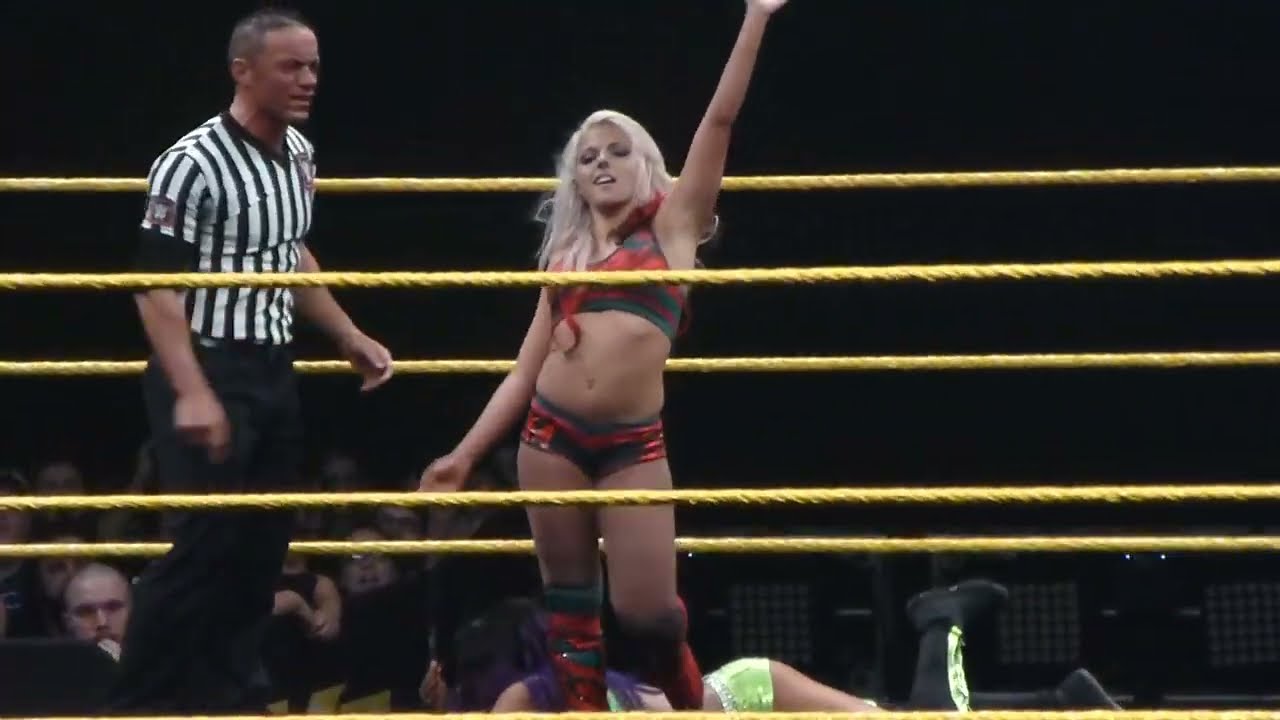 Alexa Bliss vs Cameron at NXT LIVE