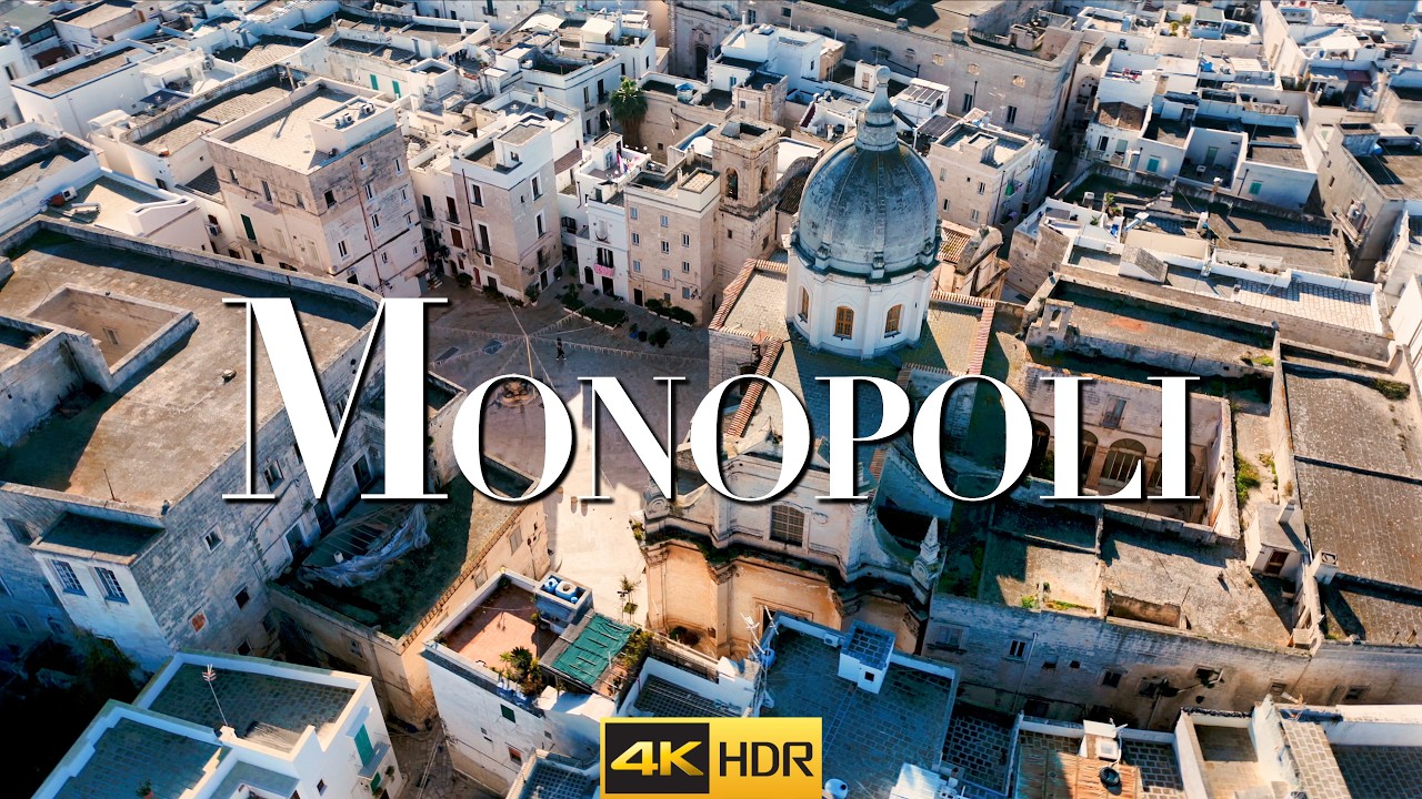 Walking Tour Monopoli Italy The Most Beautiful Place in Apulia?  4K HDR 🇮🇹🚶‍♀️‍➡️🍕
