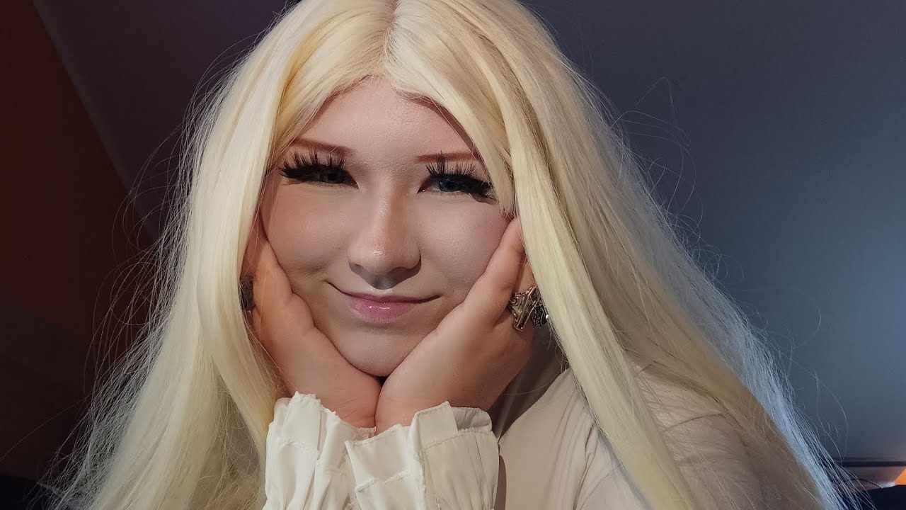 ASMR | your porcelain doll does your makeup
