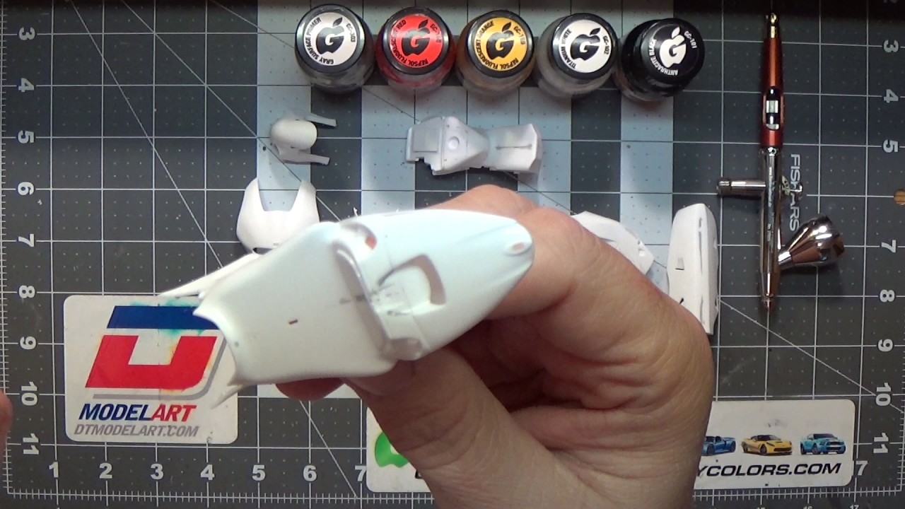 Tamiya Repsol Honda 2014 RC213V 1/12 scale model kit build-up video by David Thibodeau,  Part 4