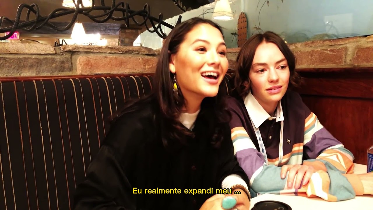 Entrevista exclusiva legendada com Brigette lundy-paine e Fivel Stewart