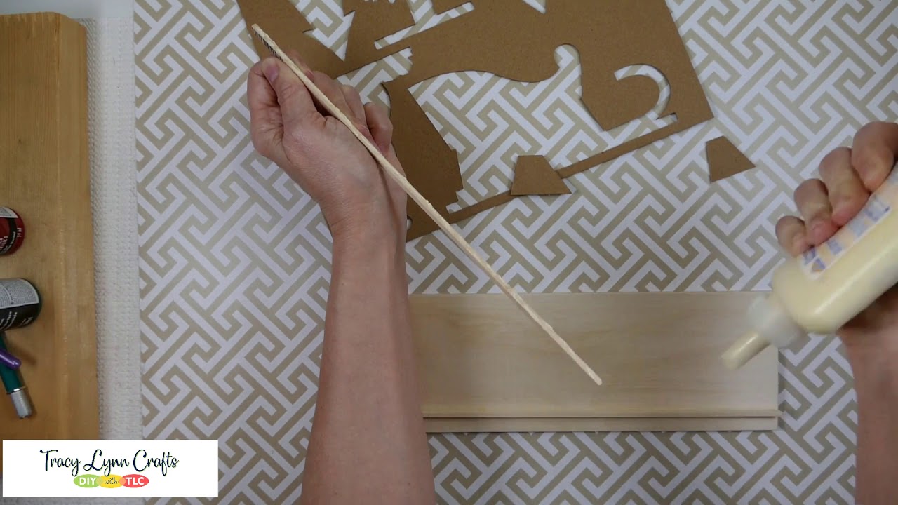 Cricut Maker Chipboard Winter Scene - Make the slotted baseboard