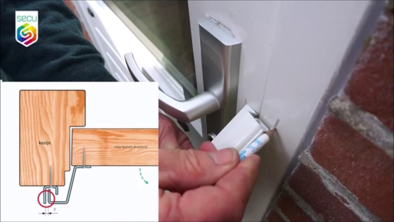 Montage anti-inbraak strip achterdeur