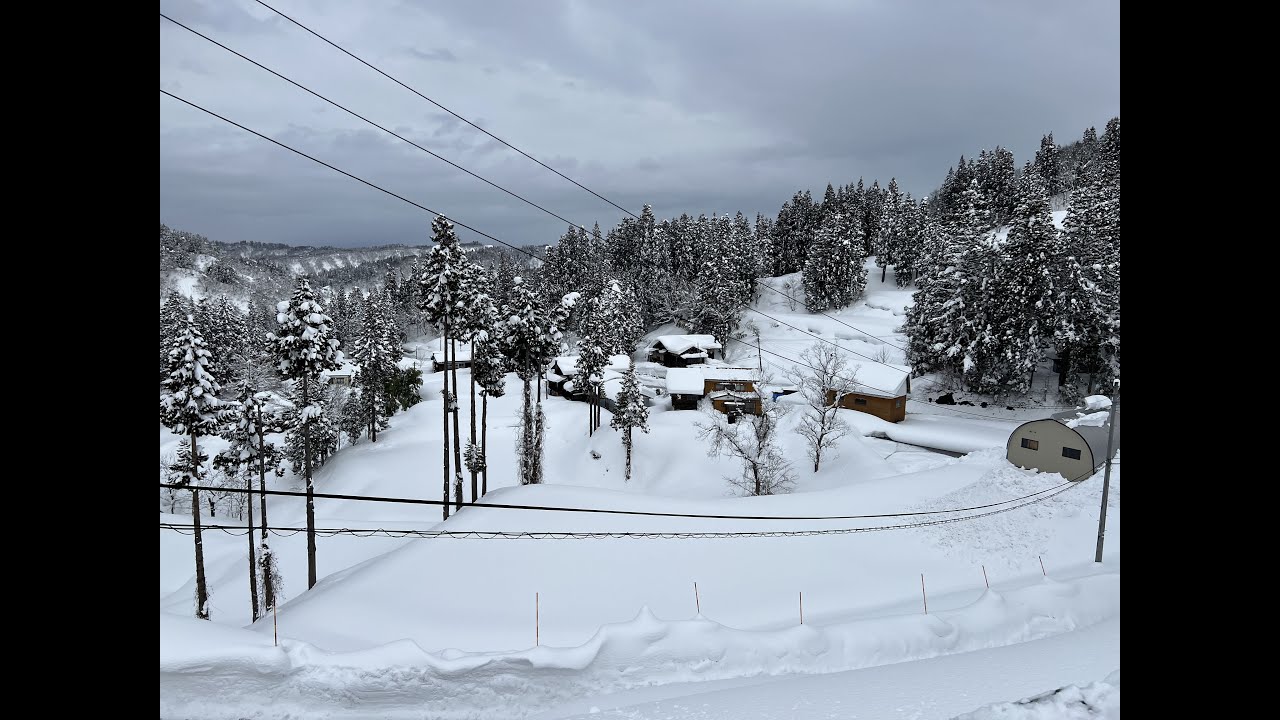 久々に道路除雪は休み！でも雪下ろしが待ってるぜ！豪雪地帯の屋根の雪下ろし【2026年1月27日】新潟県十日町市池谷集落