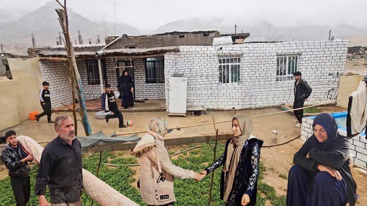 Over the Rain: Meeting Baqir and Javad's Family in Search of Azar