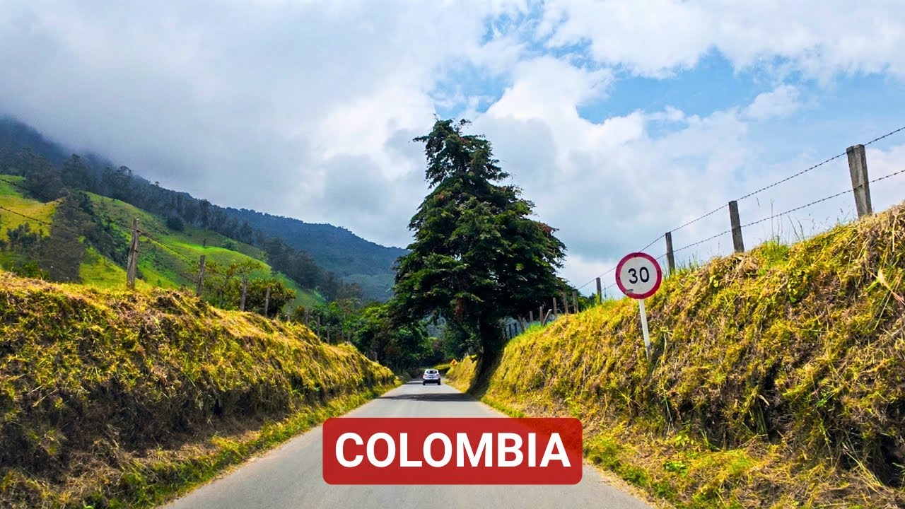 Driving Colombia’s Coffee Triangle ☕ | Cocora Valley to Salento