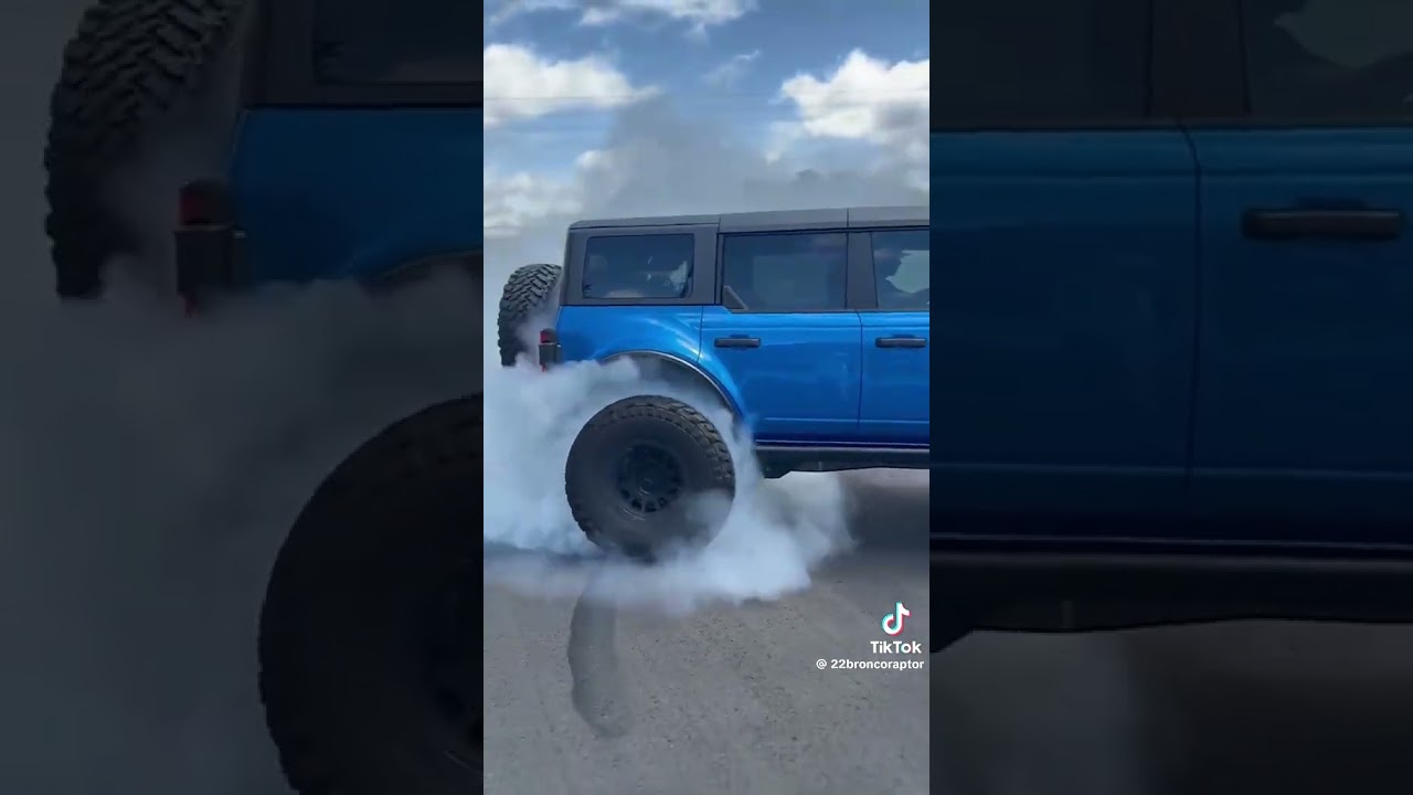 V8 7.3 Godzilla swapped bronco raptor burnout 