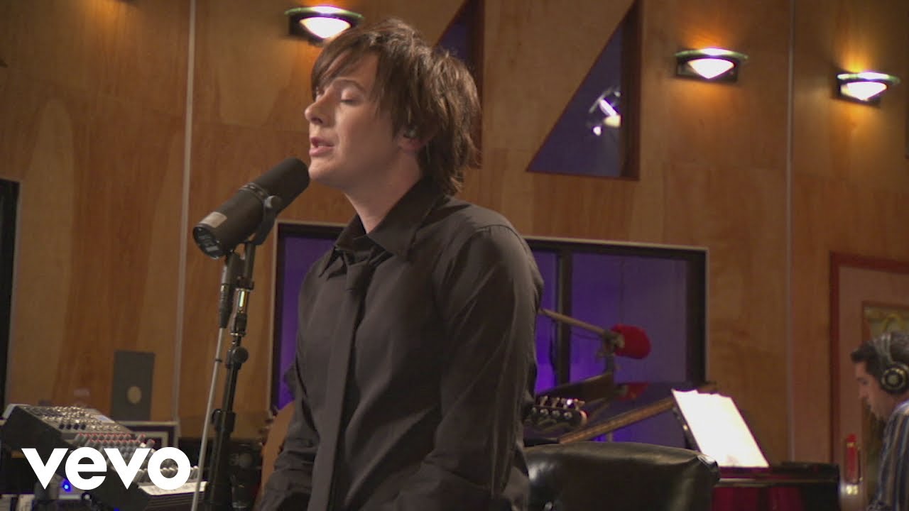 Clay Aiken - Sorry Seems To Be The Hardest Word (Walmart Soundcheck 2006)