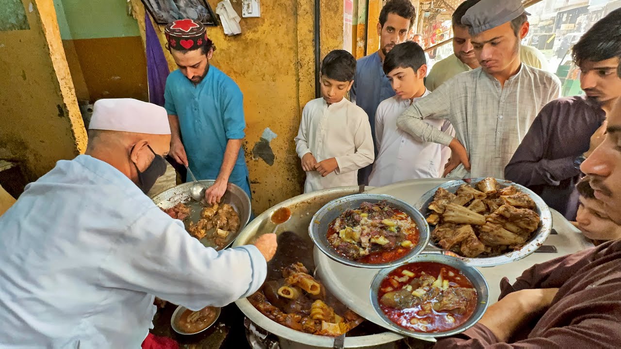 TRADITIONAL SIRI PAYA - HAMESH GULL SIRI PAYA | PESHAWARI NASHTA | HEADS & LEGS FRY