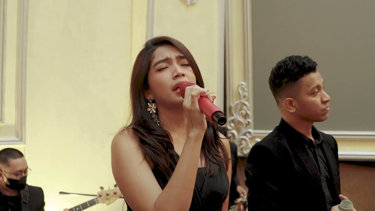 Reflection - Christina Aguilera ( cover by TAF Entertainment )