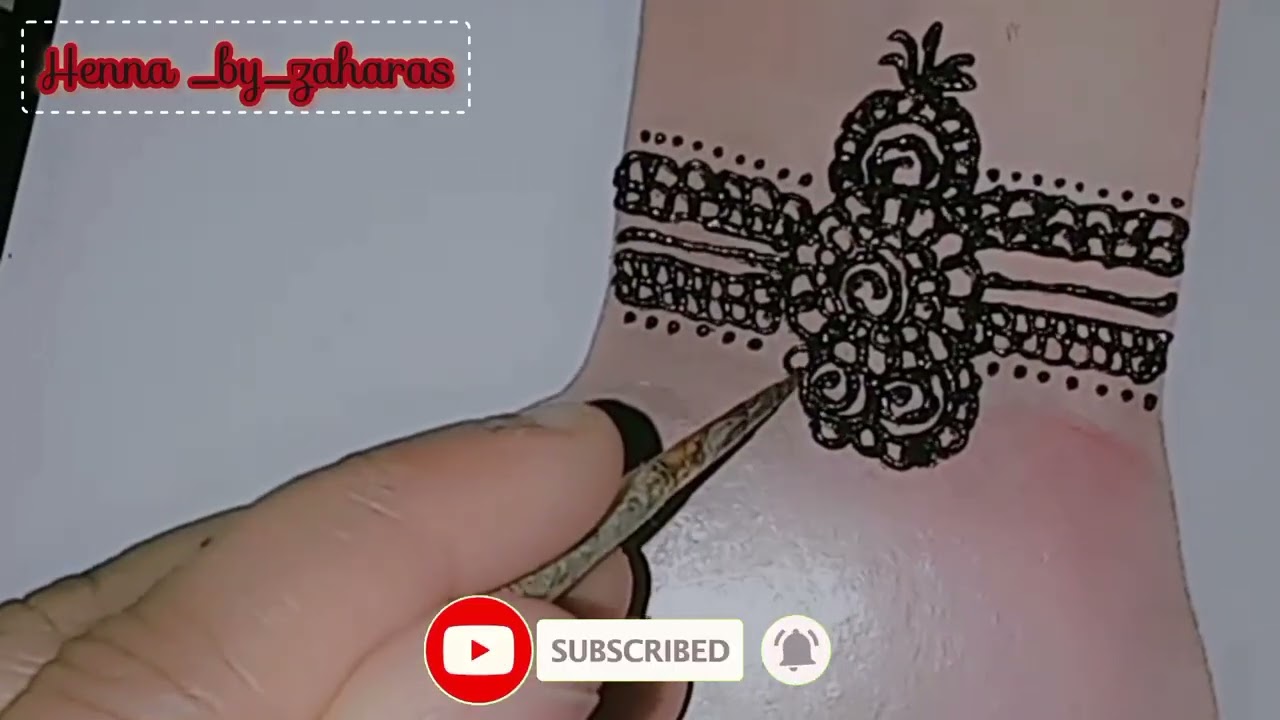 مہندی کا رنگ، خوشیوں کا سنگ، ہاتھوں میں سج گیا جہاں۔ 🌸💖#mehndi #henna #heenabyzaharas#hennadesigns 