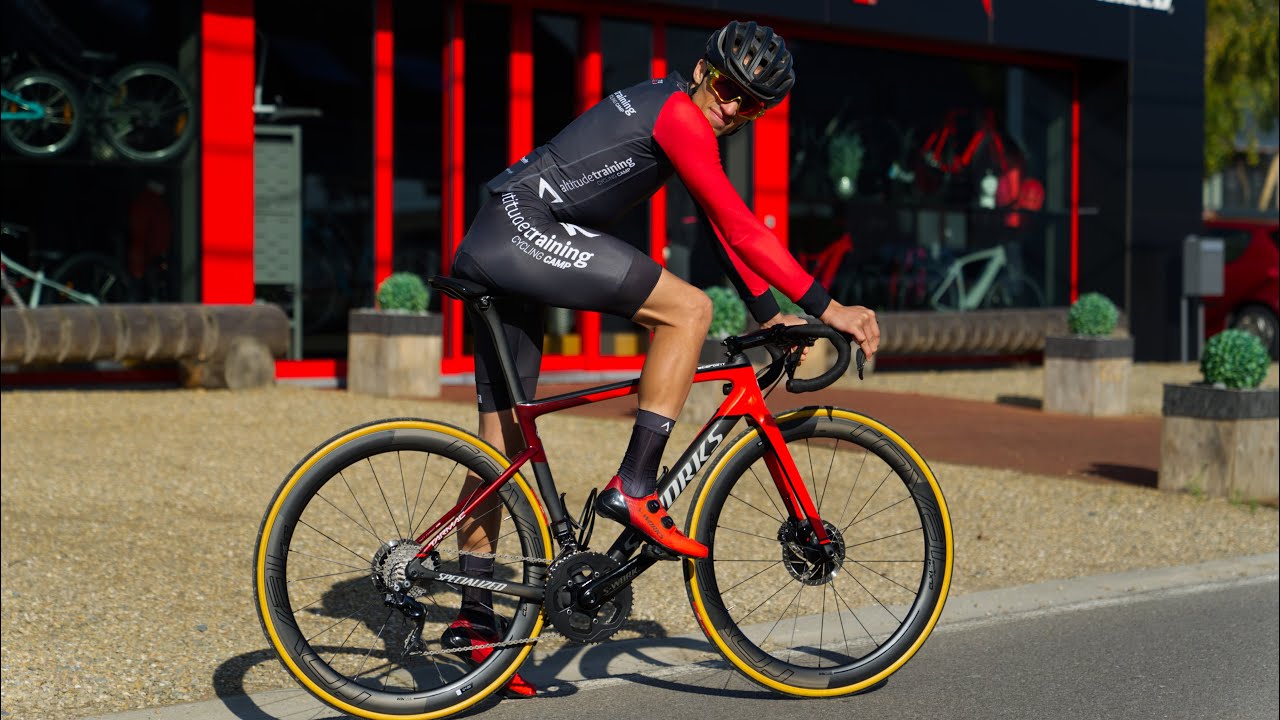Specialized Tarmac S-Works DI2 2020 / UNBOXING/BIKE BUILD and a small test!