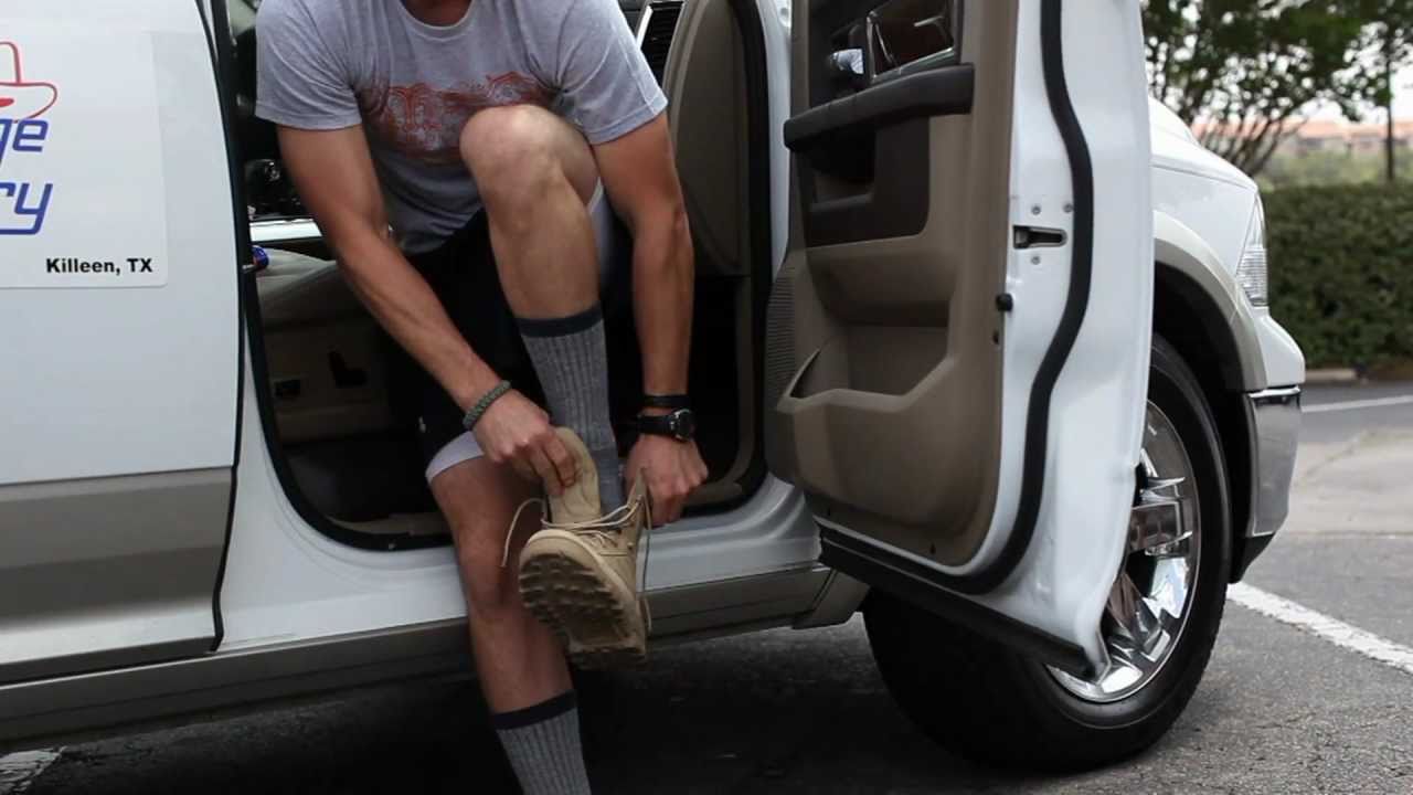 Granger Smith - Sleeping on the Interstate (100 Mile Walk Video)