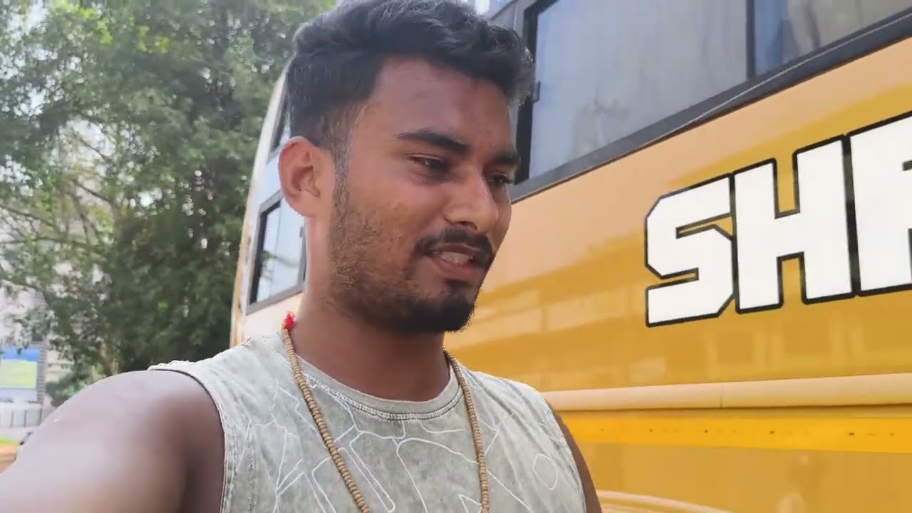 Namma bus tyre ge ena ayittu gotta.?