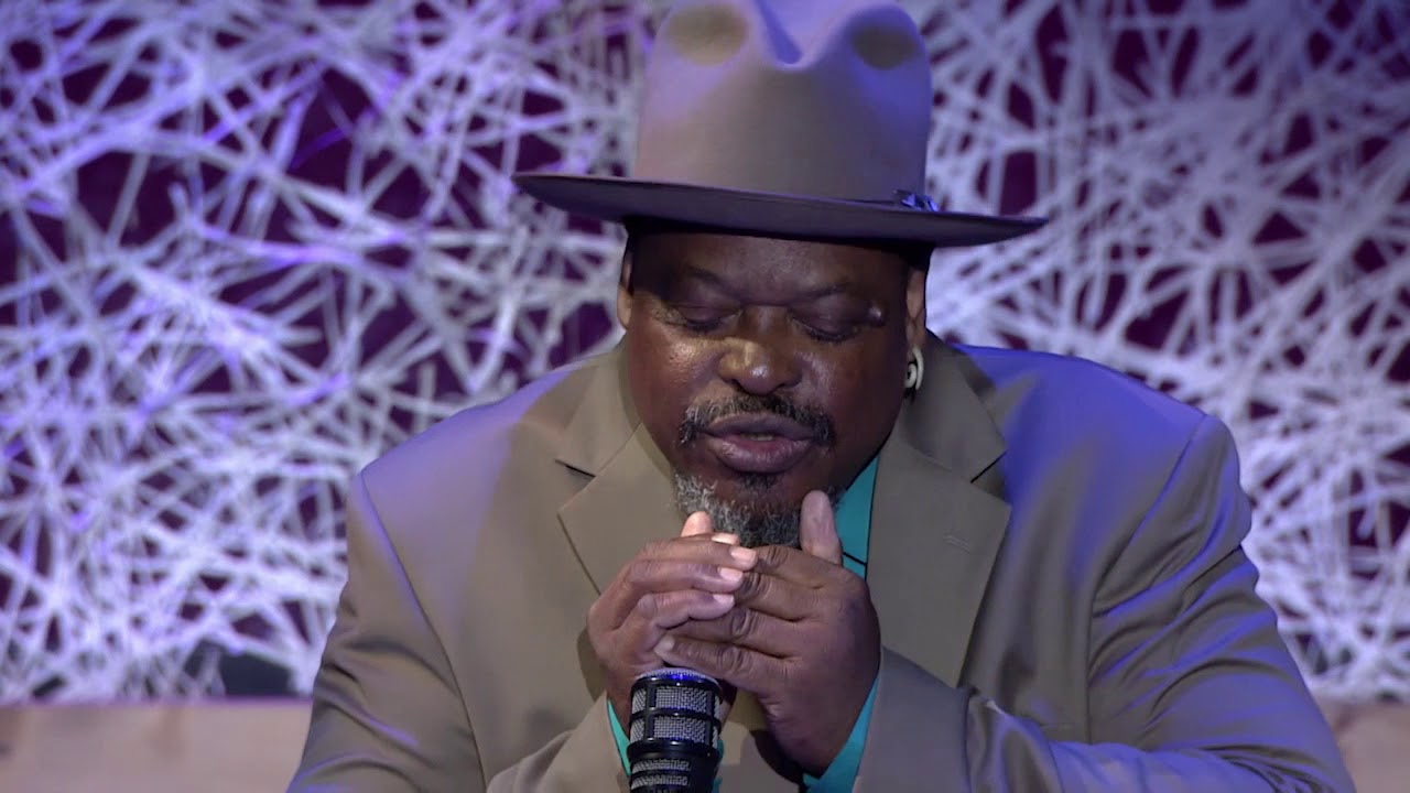 Phil Wiggins Honored at the 2017 NEA National Heritage Fellowships Concert