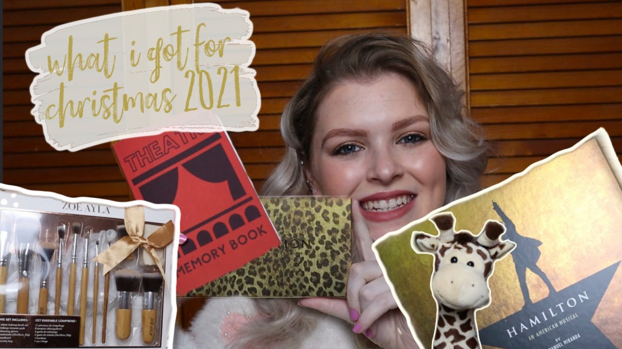What I Got For Christmas 2021 // Maia Beatrice