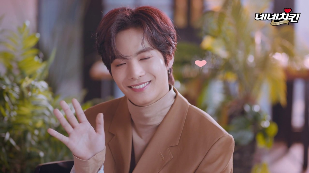 네네치킨 뉴이스트W 메이킹영상