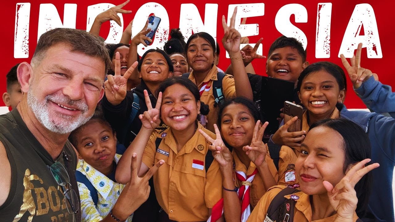 🇮🇩 Timor 🛠️ Je démonte entièrement mon démarreur (Indonésie Part 3) - Tour du monde en side-car Ural