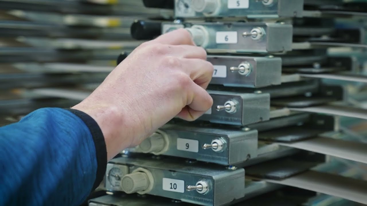 Pakea LT-245 in Action | Perfect Spiral‑Wound Tubes production line with PAKFLEX Multi‑Knife Cutter