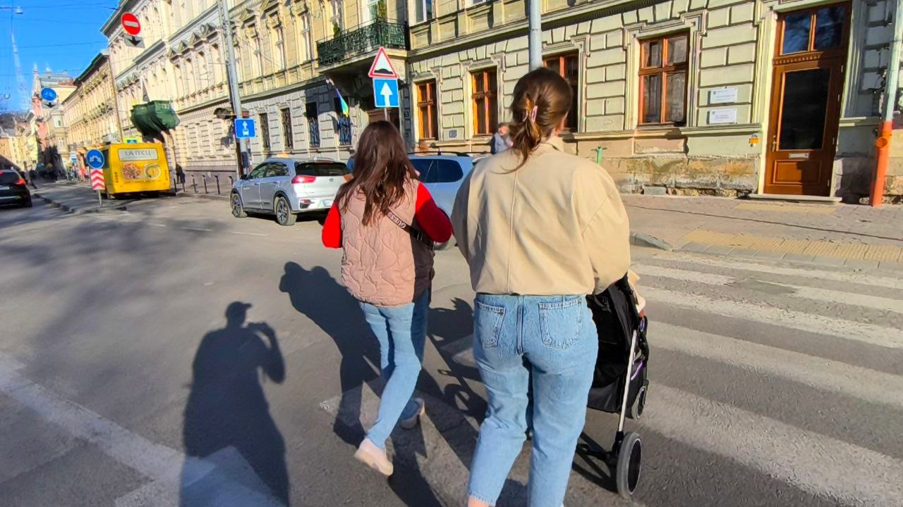 Львів 2026: що нового закрилося на вулицях Січових Стрільців і в проїзді Крива Липа, вечірній центр